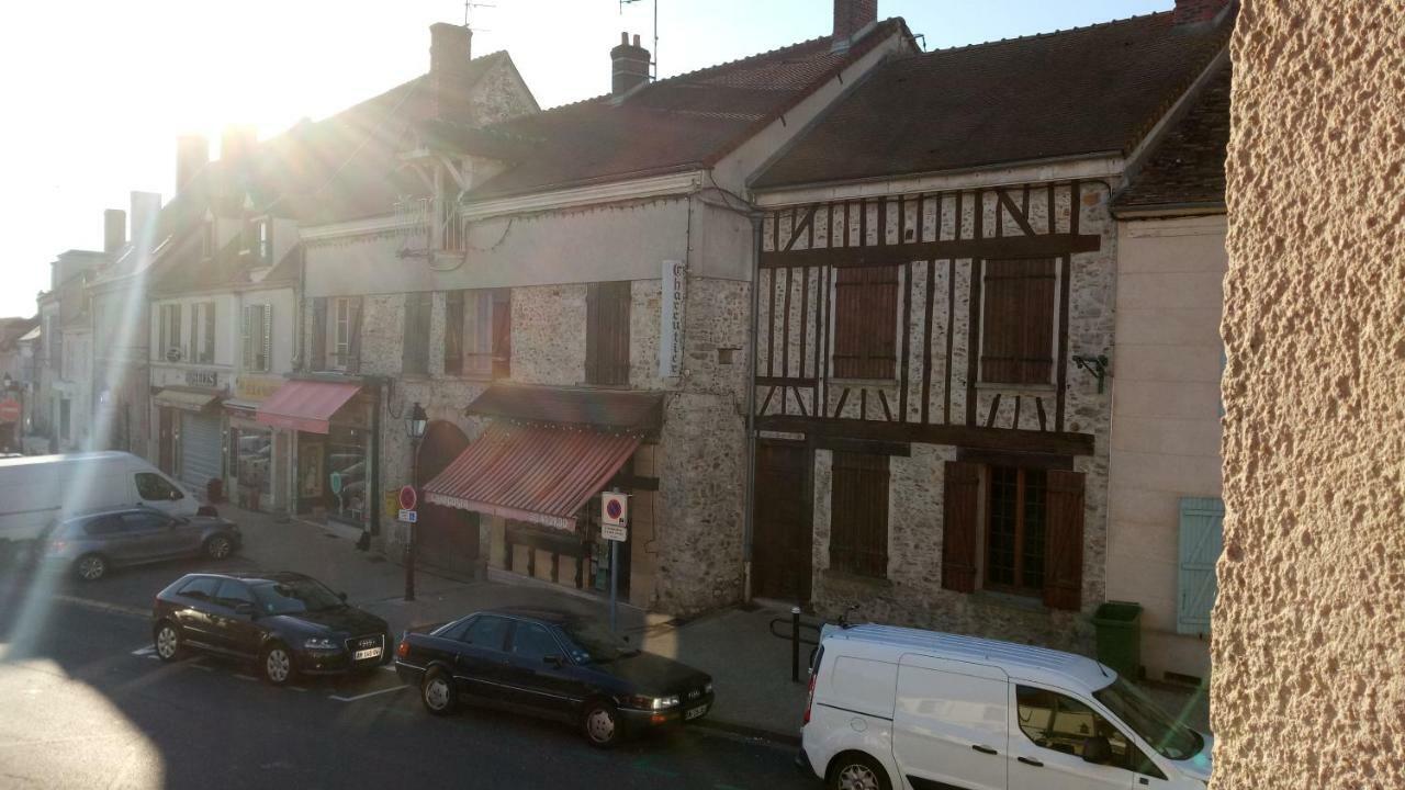 Appartement Cosy Et Chaleureux Saint-Arnoult-en-Yvelines Eksteriør bilde